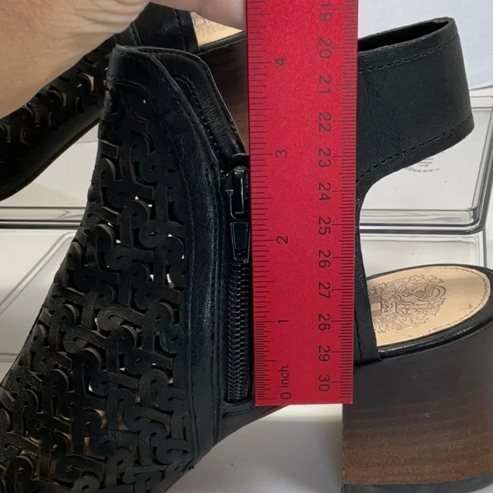 Vince Camuto Sternat “shooties”.